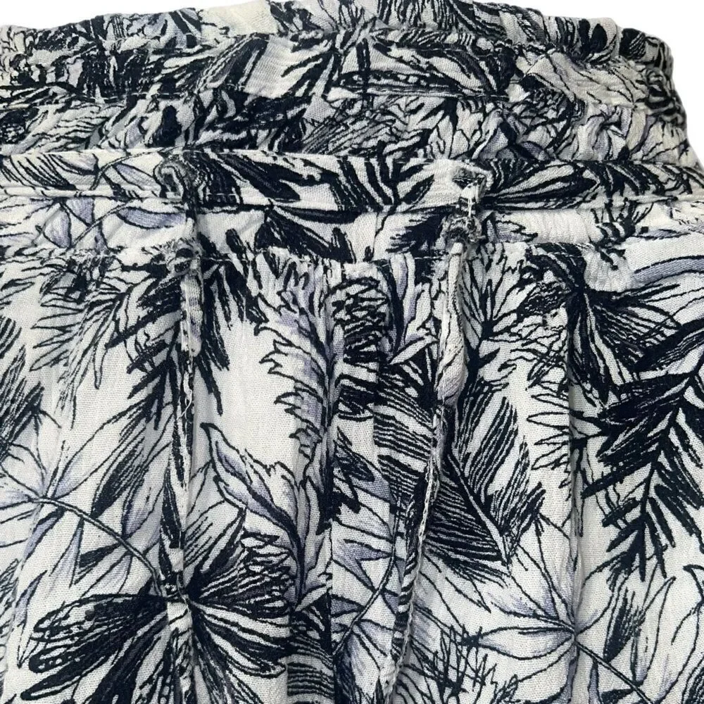 Sincerely Jules Drawstring Shorts (L) - Picture 8 of 12